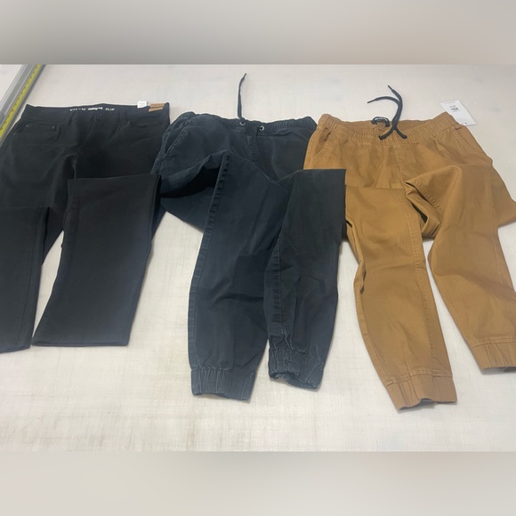 3 pairs men’s pants and jeans - Picture 2 of 3